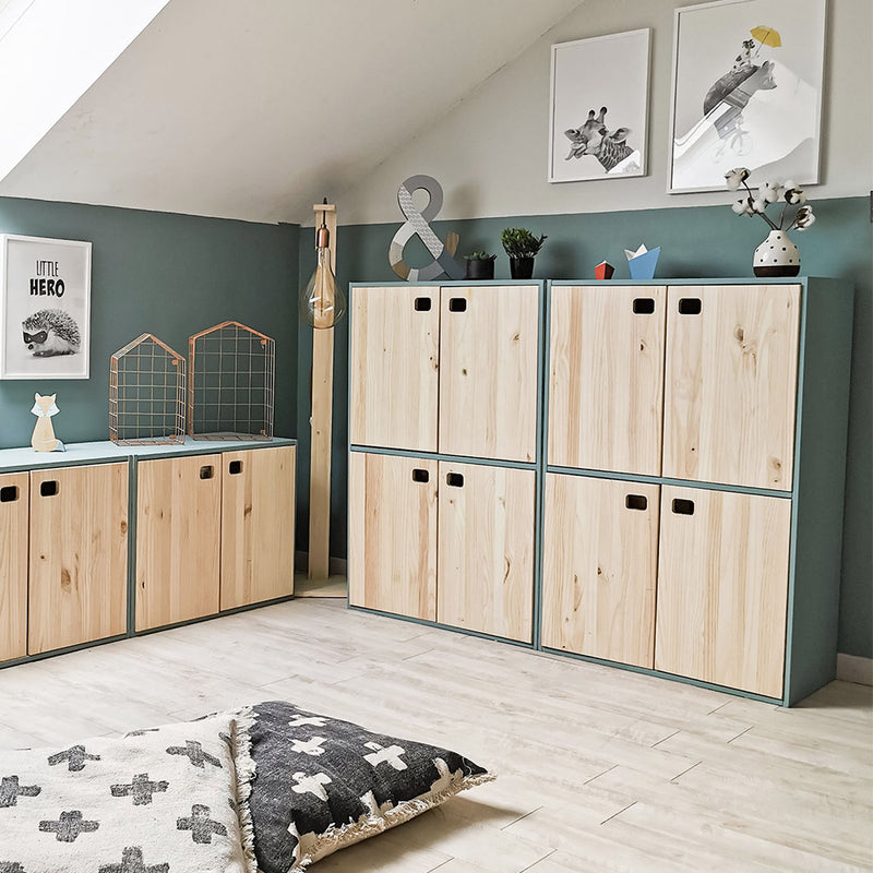 Dynamic Furniture 4 Doors Solid Pine 105.4x70.8x33cm Astigarraga