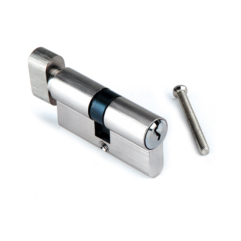 Cylinder lock key and nickel-plated button 35x35 